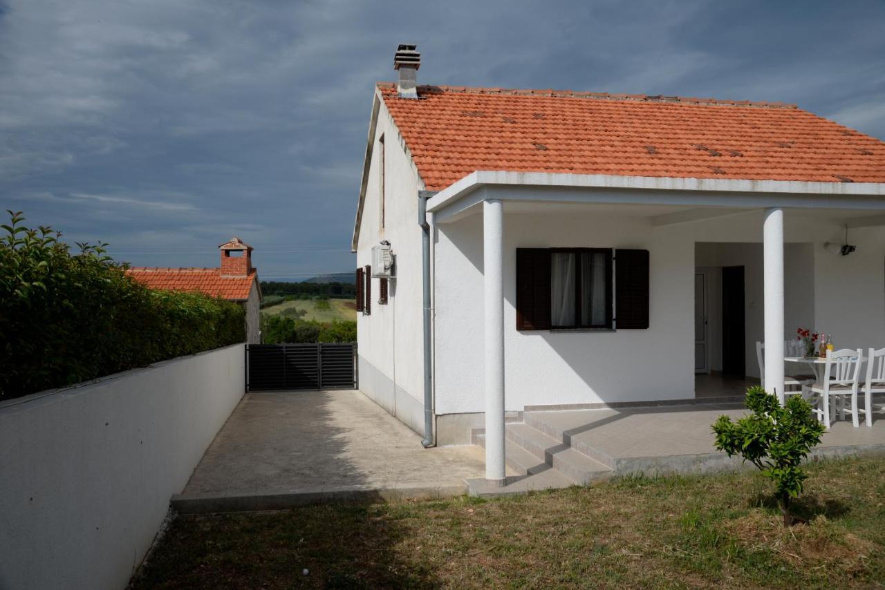הוילה ביוגראד נה מורו Casa Di Felicita מראה חיצוני תמונה